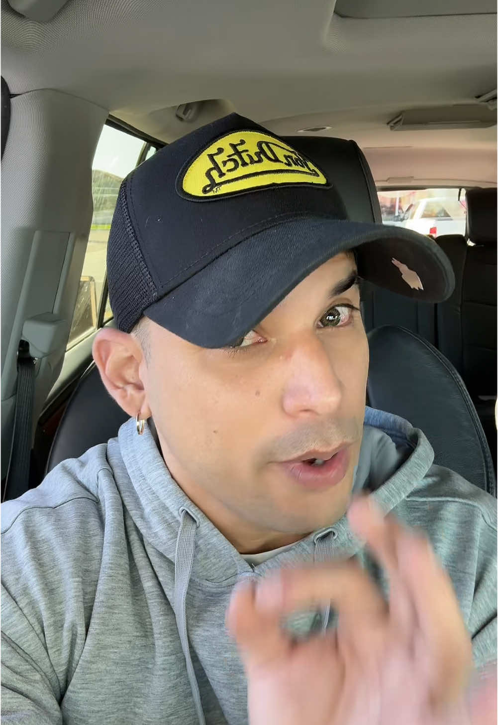 Dios mío que problema 😈