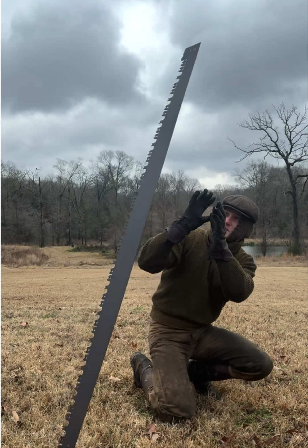 This MASSIVE Cross-cut saw still needs repairs! From yalls suggestions we try out electrolysis and it works out great! Comment suggestions for sharpening! #electrolysis #Crosscutsaw #bushcraft #Outdoors #logcabin #cabin #rdr2 #handtools #countrytactical #survival #camping #cabinlife #lumberjacks 