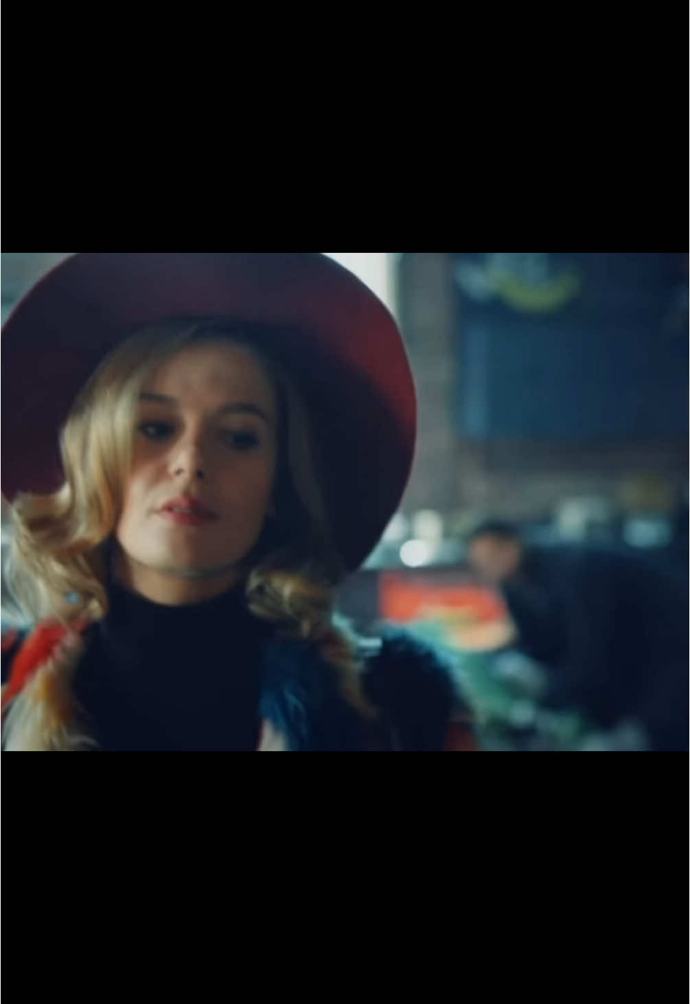 هوليا😢 ##hayatşarkısı##أغنية_الحياة##burcubiricik##birkansokullu#ب#بيركان_سوكولوب#بورجو_بيرجيكه#هوليا