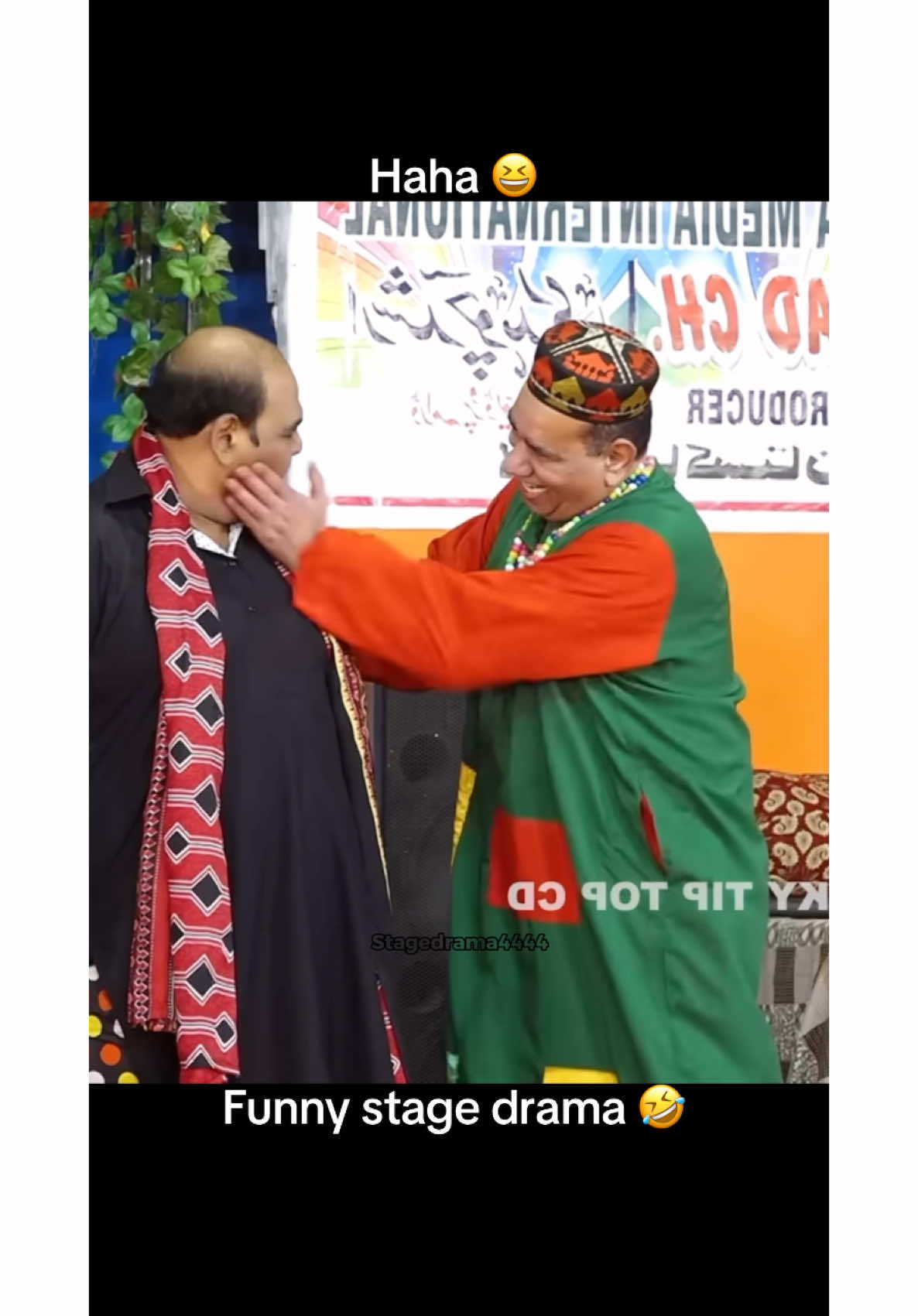 Wait for end 😂 #stagedrama4444 #stagedrama #funnyvideos #funnyclip🤣🤣 #stagedramaclips #stagedramacomedy #stagedramapakistan 