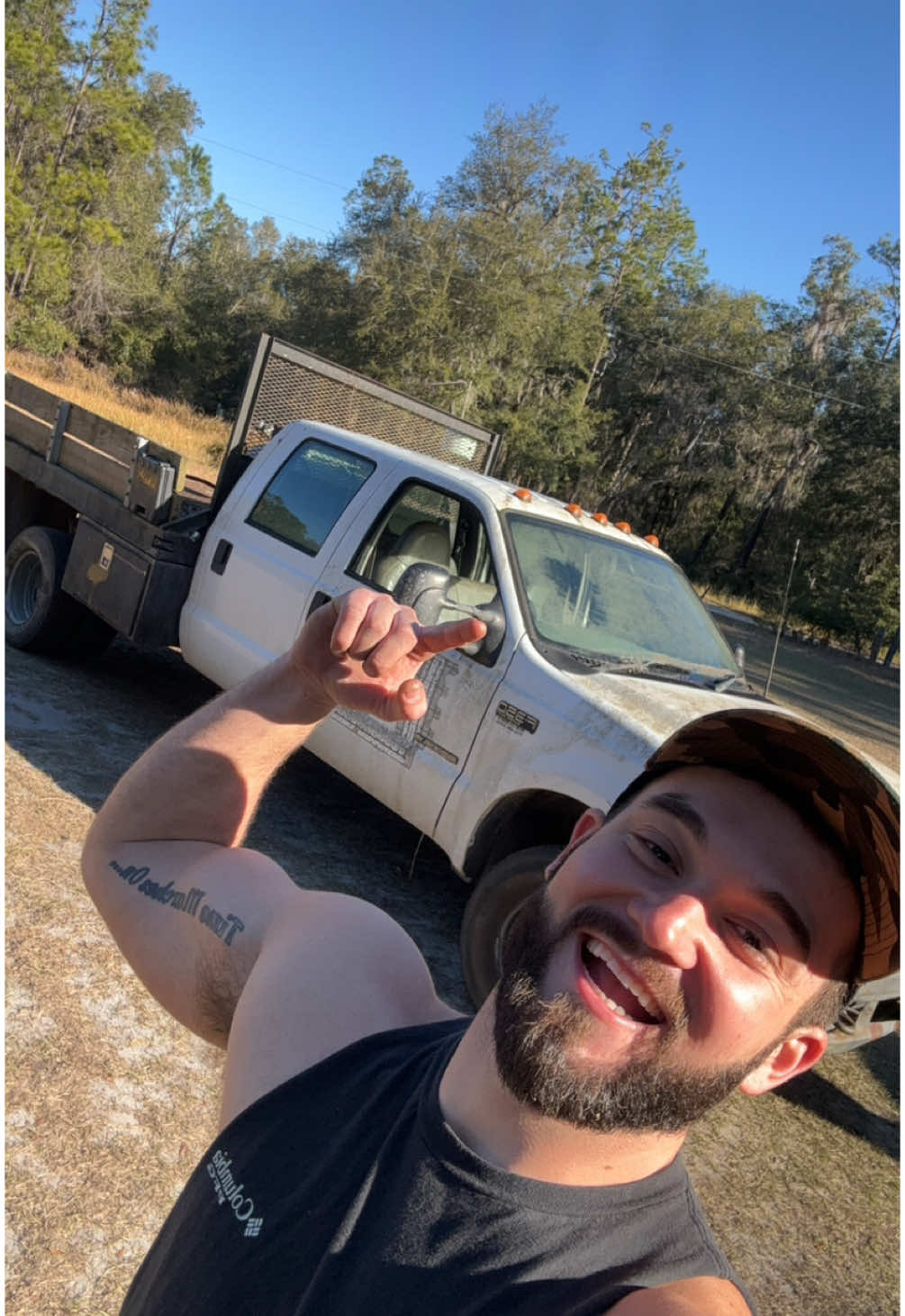 What should we call this truck... #unbucketkustoms #fbk #kustom #7tree #superduty #streettractor #f350 #ford #imovecarsmf #floridatoys 