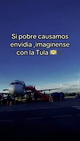 Óyelo sucia #you #viralvideos #avianca #viaje #monteriacordoba #aoeropuerto #diomedesdiaz 