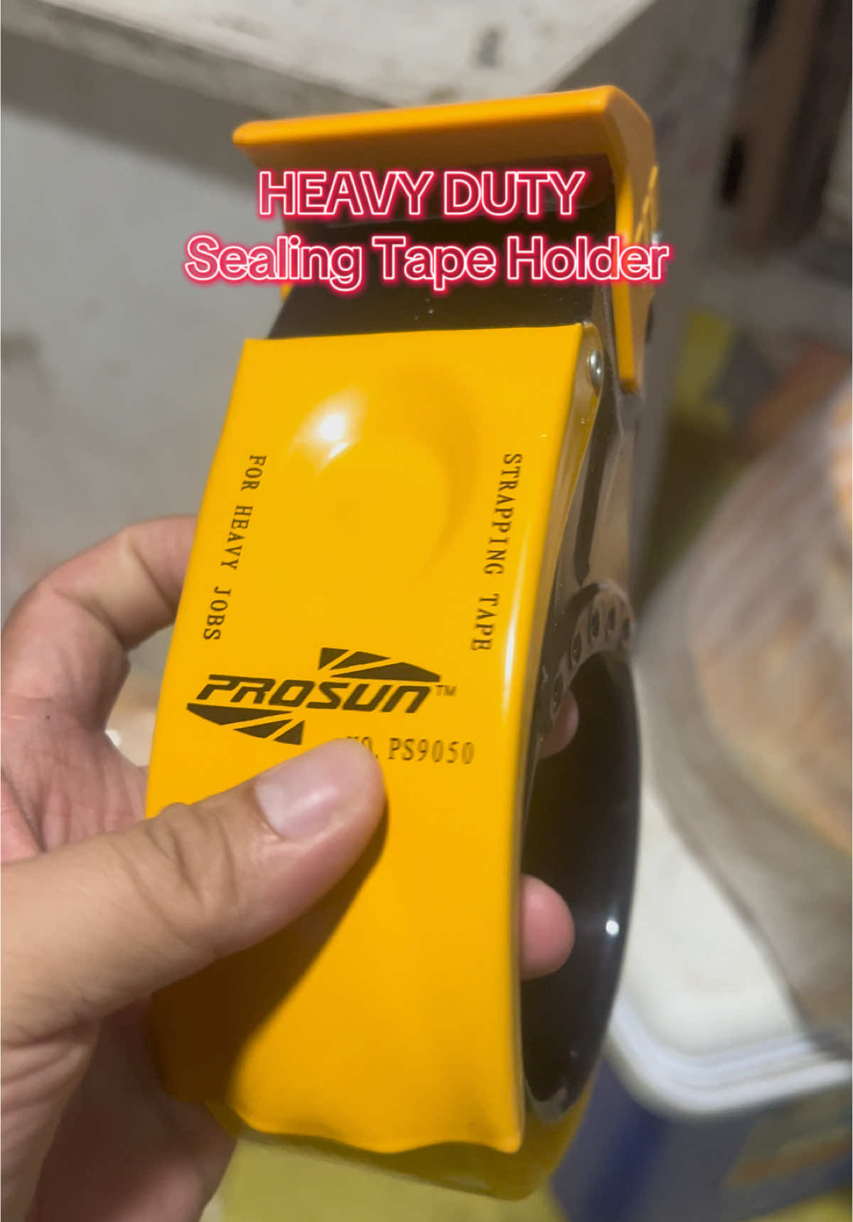 Heavy duty tape holder #tiktokaffiliate #affiliatemarketing #fyp #tapedispenser #heavyduty #tapeholder 