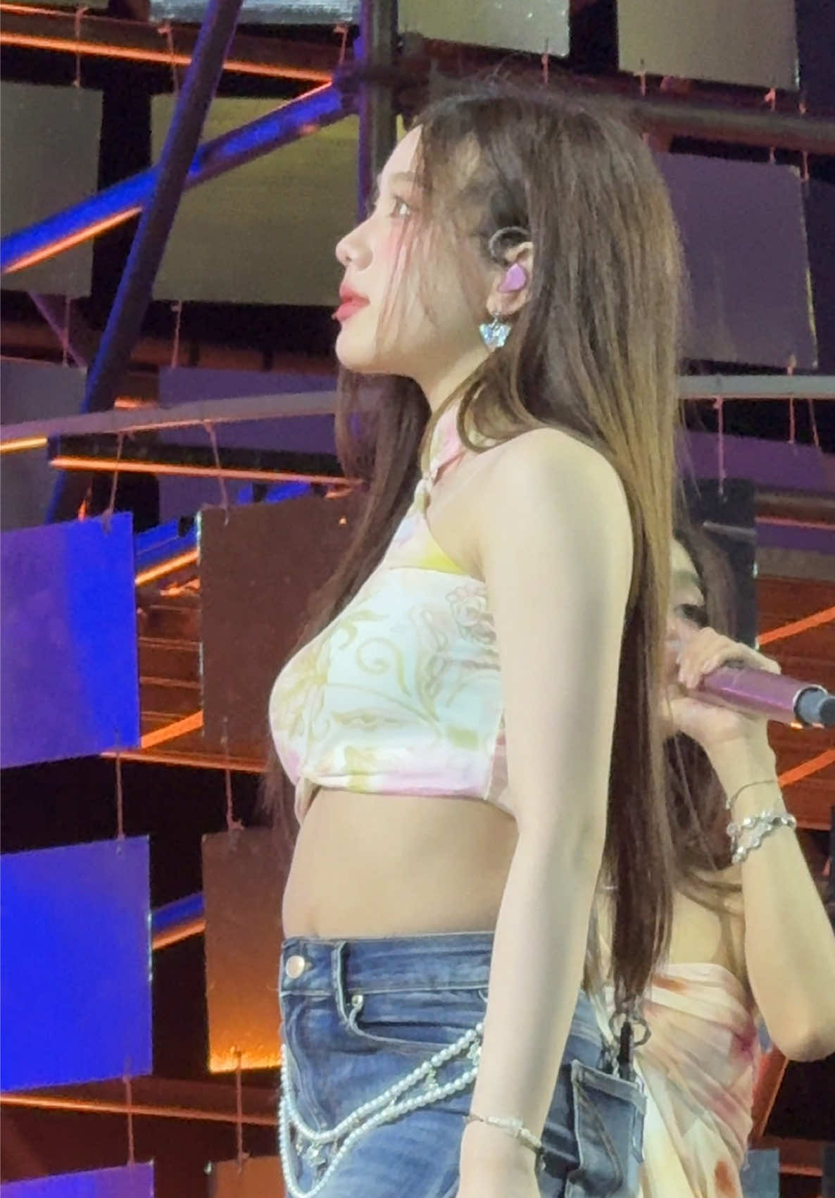 สวยแบบลอยมา🐰🤍 @aheyekrn_ #aheye4eve #อ๊ะอาย4eve #4eve #layzymusicfestival 
