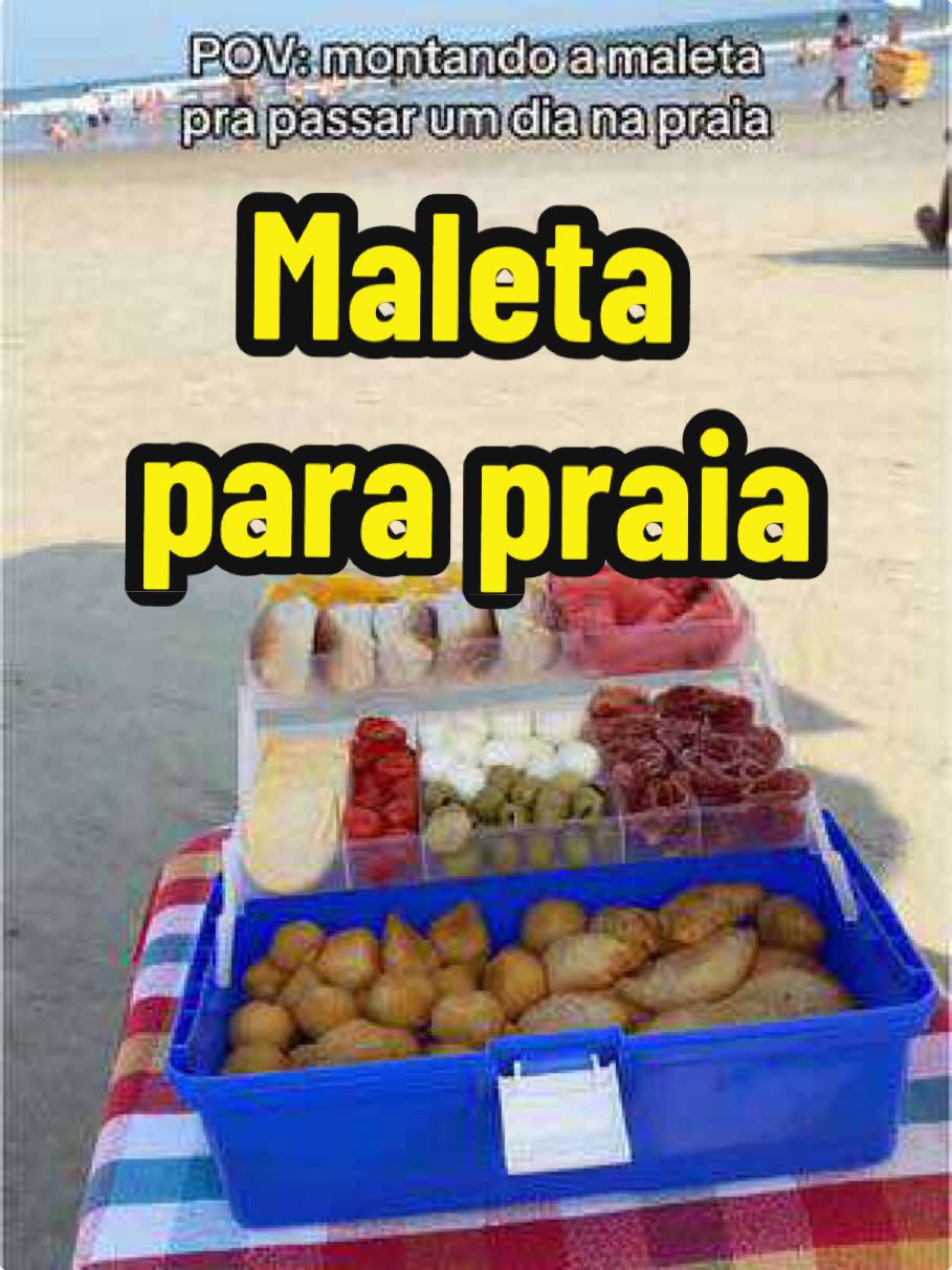 Montando nossa maleta pra levar pra praia 🏖️  Ahhh ficou uma delícia… estamos em 5 adultos e 2 crianças e todos comeram super bem, economizamos nessa brincadeira pelo menos 200,00🤩 E aí gostou dessa versão da maleta? #passeioemfamilia