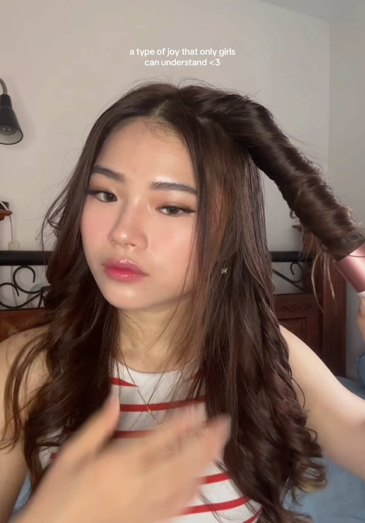 makeup and styling hair are my kinds of therapy 🥹🌸  #makeup #girlsthing #girlstherapy #dyson #dysonairwrap 