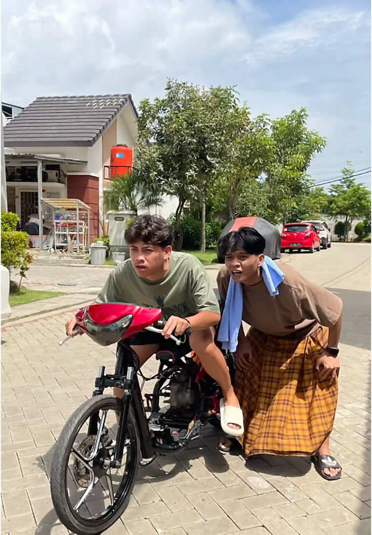 Ready banget nih mio misterius #omped_visual #jj #mio
