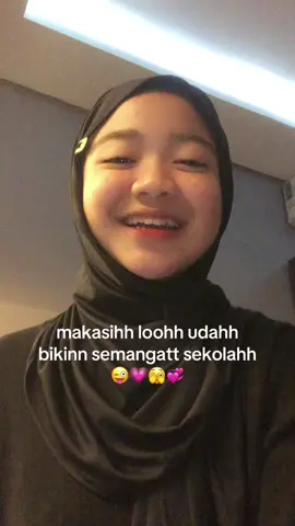 when punya crush satu sekolah