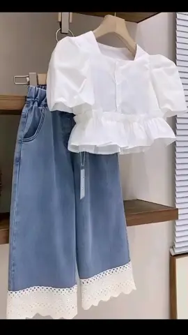 SinarbaruKids Setelan Anak Perempuan Atasan top Sabrina + MIDI Celana Jeans 1-12 Tahun Parsel#masukberandafyp #trending #news #wibgajian #viral #fyp #setelanwanita #setelananak 