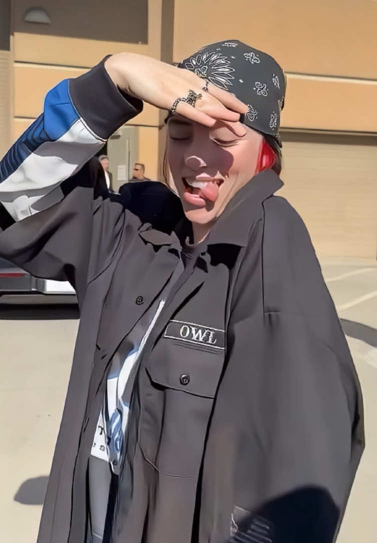Hot Billie eilish clips for ur edits !! Main : @ℒℯℴ ™ // #billieeilish #b1llxie_aeps #editing #hotbillieeilish #billieeilishclips #editinghelp #edit 