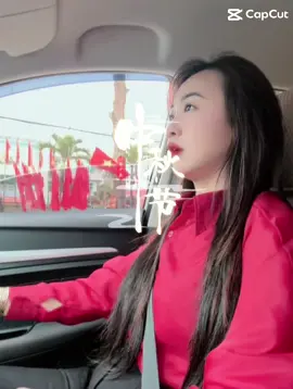 Kết thúc công việc cuối năm 🥹 Chốt hạ 26 âm lịch mặc dù công ty đã được nghỉ từ 25 🤣 Tròn 5 năm làm việc chăm chỉ, trung thành cho Sếp Tổng 🥹 Không mong cao sang. Chỉ mong Sếp thật nhiều sức khoẻ để chèo chống con thuyền chở đàn lính thơ long đong về bờ 🥹 Hẹn gặp mọi người ở 2025 - Vạn Hoà sẽ rực rỡ hơnnnnn 😎 Đúng là đối với em tất cả mọi côg việc ko phải tự nhiên là có. May mắn có đó. Nhưng cũng trải qua biết bao nhiêu thử thách, nỗ lực, trau dồi, học hỏi. Mỗi khi làm việc gì em cũng luôn chu toàn tới tất cả các trường hợp  (Em bị OCD mà) nhưng đúng là ông trời luôn thử thách mình. Có nhiều chuyện ko ngờ tới nó vẫn tới. Nhưng quá trình xử lý ko quan trọng, ko ai hay. Tất cả chỉ cần biết kết quả mọi việc vẫn trong tầm tay em là được 😂 Kiểu cuối năm rồi. Kể công một xíu 😌 Không thành công nào mà dễ dàng cả. Hy vọng sang năm mọi người sẽ ủng hộ, hỗ trợ Kim Anh hơn nữa. Để đưa nông sản Đăklak ổn định lâu dài.  #ChanhDâyHoàngKimVN77 #VạnHoàHolding #TậpĐoànVạnHoàHolding #SầuRiêngĐắkLắk #VạnHoàĐắkLắk  #TrợLýKim