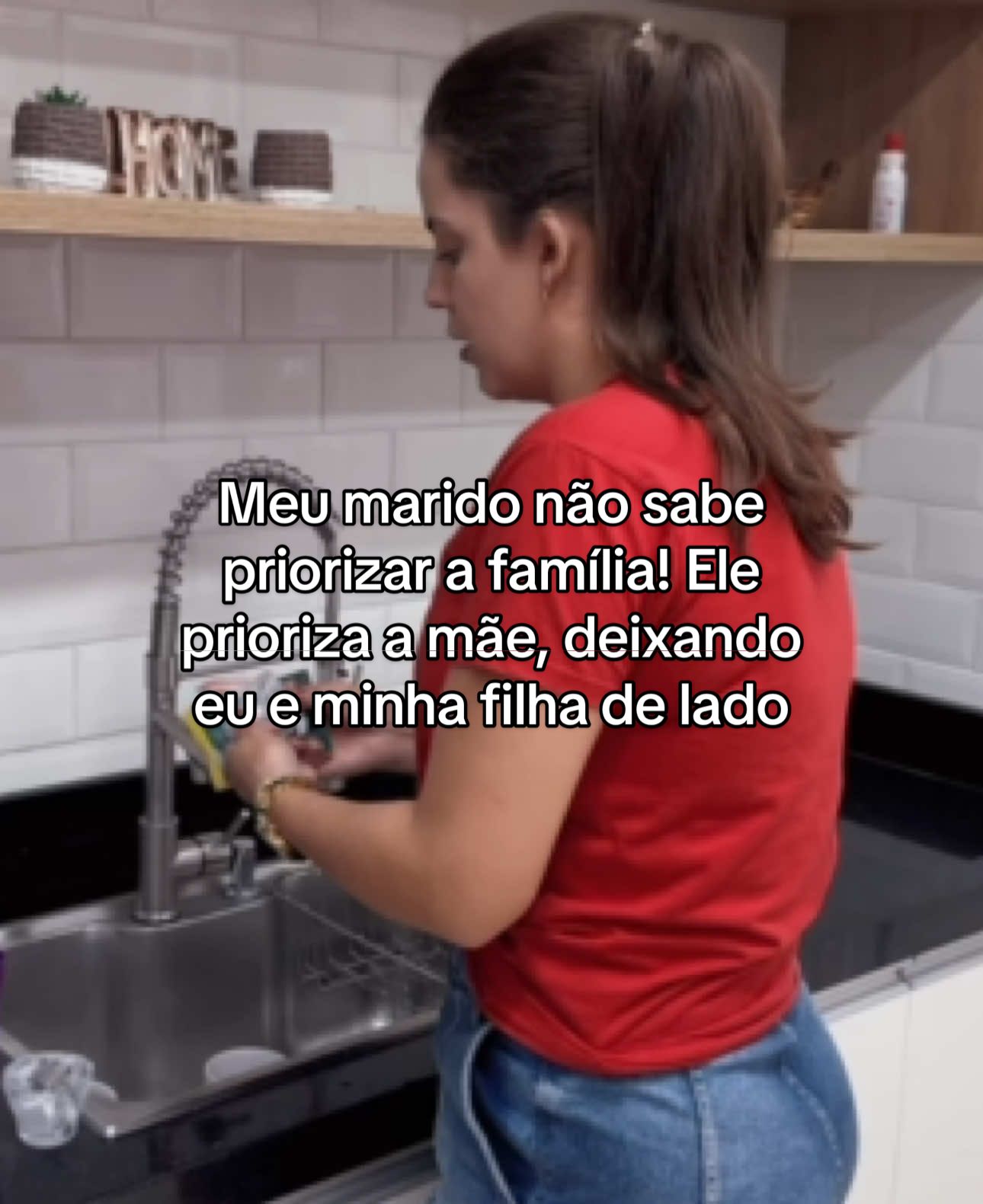 Meu marido não sabe priorizar a família! Ele prioriza a mãe, deixando eu e minha filha de lado #tamara #novela #tamarakastro 