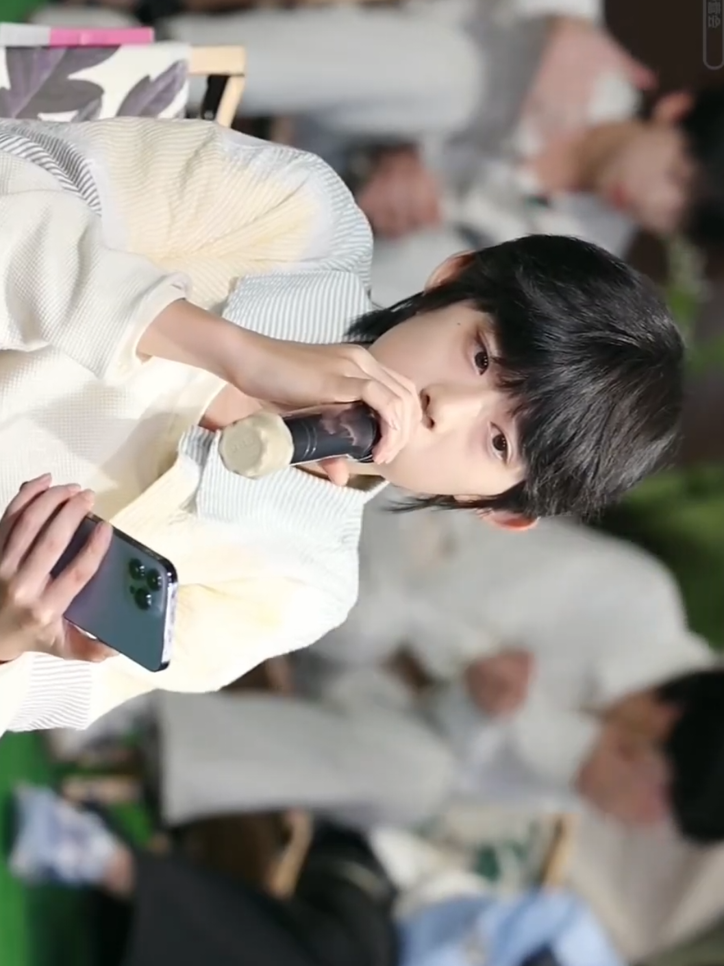 【TF家族練習生】「星期五練習生-秋結野營會」《Yellow》#陳奕恒#chenyiheng #tffamily 