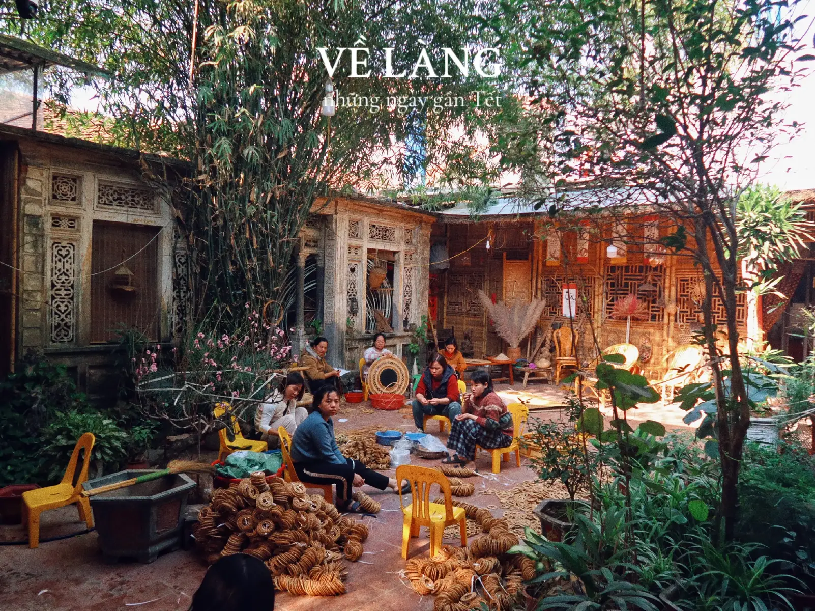 Về làng 