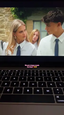 Krass klassenfahrt🍿💻// the eyecontact is insane #netflix #series #viral #teen #recomendation 