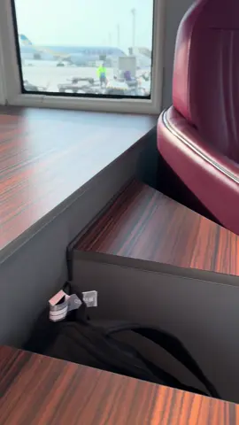 1st day in Qatar 🇶🇦 #qatarairways #firstclass #luxury #doha #qatar #dohaqatar🇶🇦 #airport #buisnessclass 