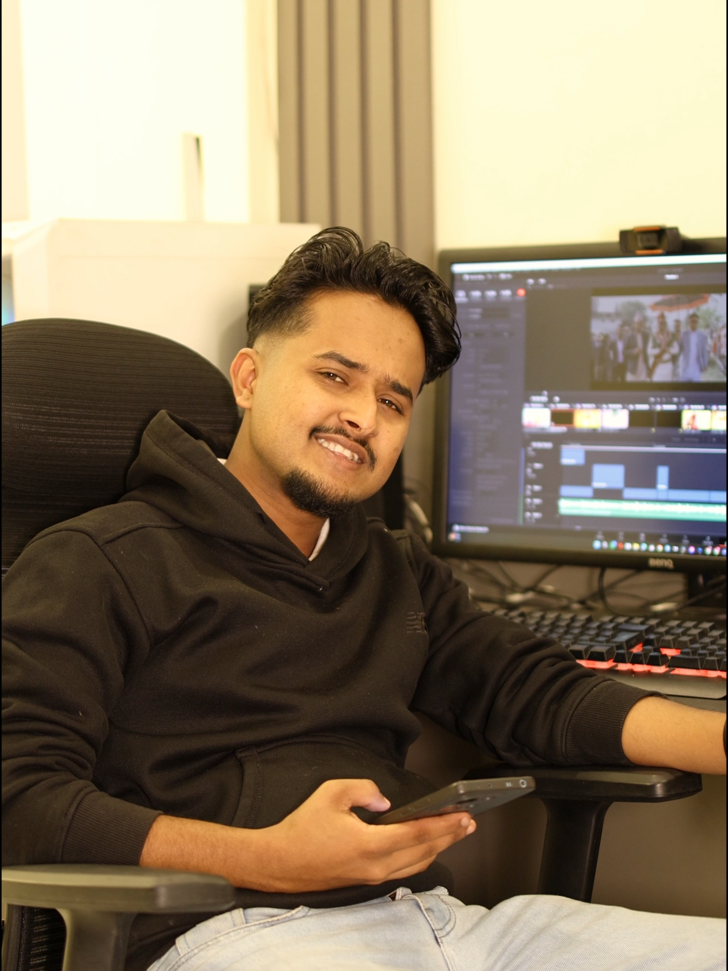 kasle dela maya timlai maile diye jati???  @rejinanipesh #foryou #nipesh_b07 #nepalisong #married