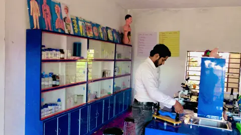 के तपाईंको  बिधालयमा बिज्ञान प्रयोगशाला निर्माण  गर्दै  हुनुहुन्छ  ? गुणस्तरिय SCIENCE LAB निर्माण गर्नुपरेमा अथवा ल्याब सम्बन्धि  कुनै परामर्श   आवश्यक परेमा हामिलाई सम्झनुहोला । एभरेष्ट साइन्स ग्यालरी CONTACT : 9857881958 ,                       #ALL_OVER_NEPAL_FREE_DELIVERY_AND_INSTALLATION_SERVICE @highlight