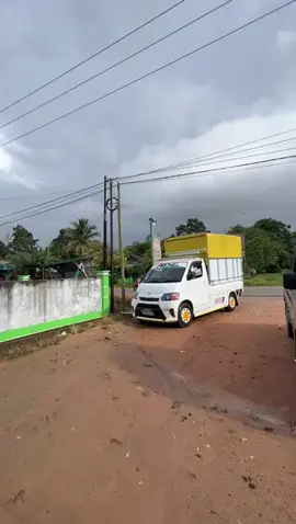 prreeeeettt😄#lewatbrandafypツ #grandmaxborneo #krodong_mania_indonesia #pickupindonesia #fypviralシ 