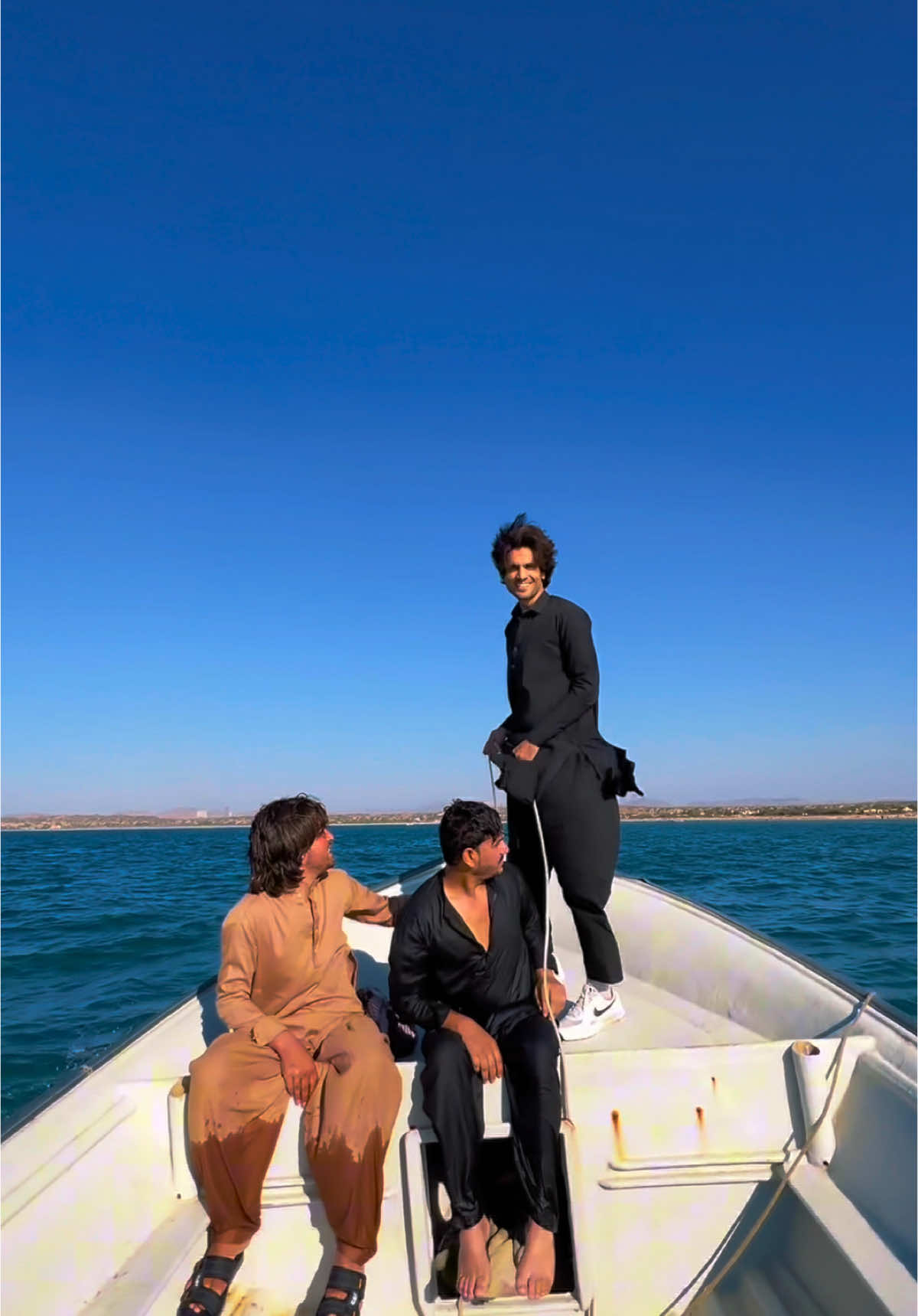 Jab kabhi Hamara zaroorat paray ❤️   #balochistan #gadani_beach_balochistan #foryoupage #explore #typ #viralvideo #shahab_afridi313 