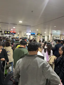 1h sáng 28 tết tại sân bay Tân Sân Nhất , vẫn đông lắm ạ 🥹 #ckhas #xuhuong #delayed 