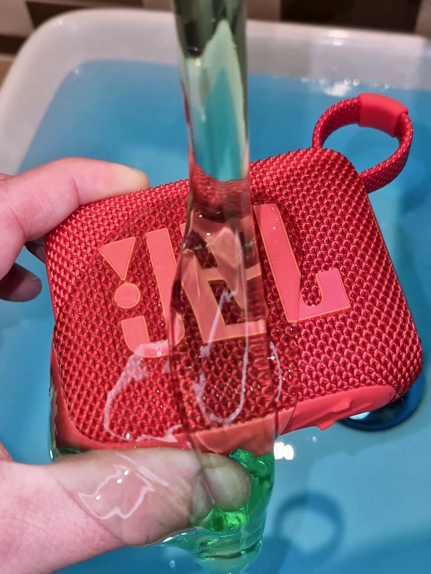 JBL Go 5 Submerged in Soap 🫧 #jblgo4soap#jbl #bassboosted #basstest #bass #jblgo4 #jblbasstest #satisfying #waterproof #fyppp #viralvideos #water #jblwaterexperiment #jblgo4bluetoothspeaker #soap #jblgo4soundtest