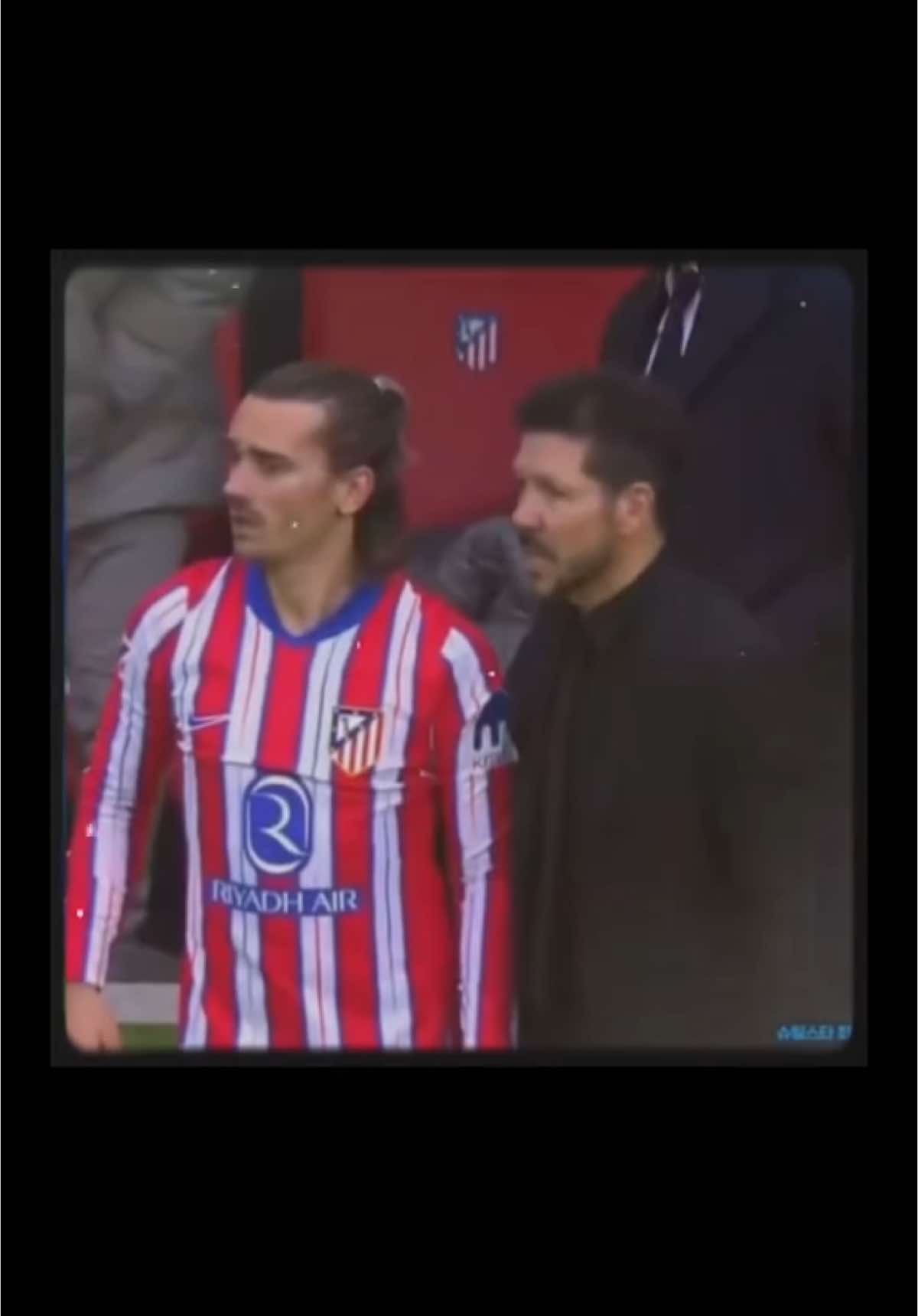 that’s literally his child #antoinegriezmann #diegosimeone #atleticodemadrid #atleti #barcelonafc #football #laliga #griezmannedit #edit #CapCut 