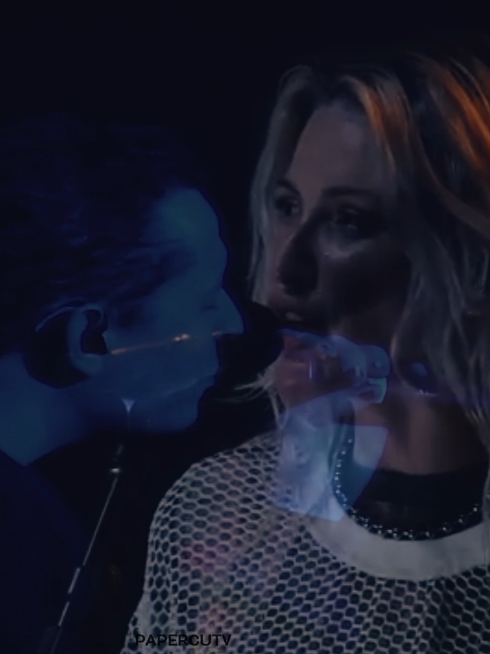 tried something new today, let me know what you think!! 🤍 Chester x Emily  My December . #linkinpark #chesterbennington #mikeshinoda #emilyarmstrong #foryou #fyp #xbcyza #numetal #perte #mydecember 