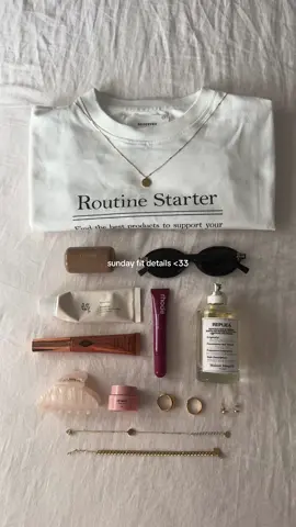 sunday vibes ❤️ #outfitideas #outfitinspo #outfitinspiration #redbag #redbagoutfit #winteroutfit 