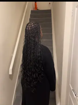 Island french curl twists #southampton #england #braidertiktok #fyp #viralvideos #blackhair #frenchcurlbraids #playboycarti 