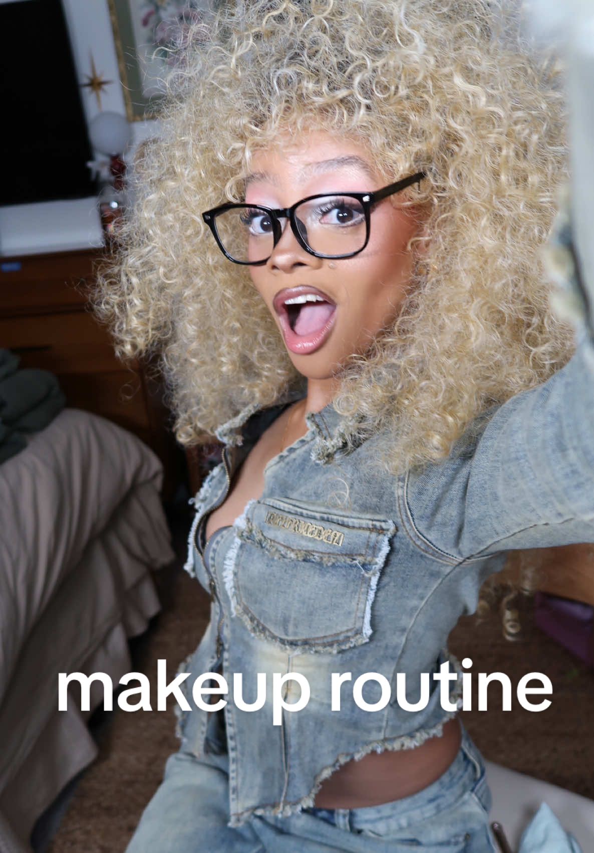 Replying to @dejaaaaaaaah2 thank you!!! :D i actually filmed a full tutorial walkthrough of this look + my holy grail makeup routine!! :D