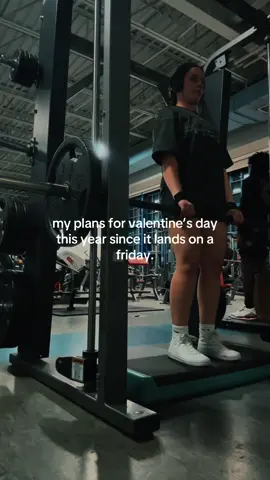 me and hamstrings 🥰 #fyp #gym #GymTok #valentinesdayinthegym #gymfyp #lifttok #ymca #doitforyou #hamstrings #rdl #discipline 