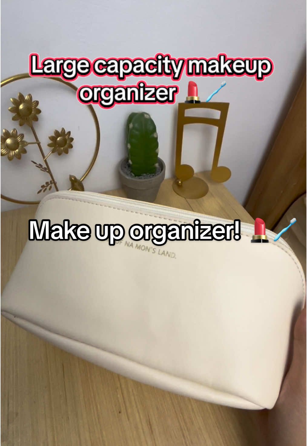 Sobrang gulo at wala sa ayos mga make ups mo?  Luxury organ Pillow bag. Made with high quality PU leather, soft at delicate din ito, may anti wrinkle at wala din itong amoy. Pwedeng pwede sa make up brushes at toiletries. Maraming available colors. Pili na! #creatorsearchinsights #cosmeticpouch #cosmeticorganizer #cosmeticbagpouch #cosmeticproducts #cosmeticstorage #Toiletriesstorage #toiletriesbag #toiletriespouch #toiletriesorganizer #toiletrytravelbag #cosmetictravelbag #toiletriesorganizers #toiletryorganizer #makeupouch #makeuptravelpouch #makeupbrushtravelbag #makeupbrushpouch #makeupbrush #fyp #fyppppppppppppppppppppppp #fypage #fypシ゚viral🖤tiktok 
