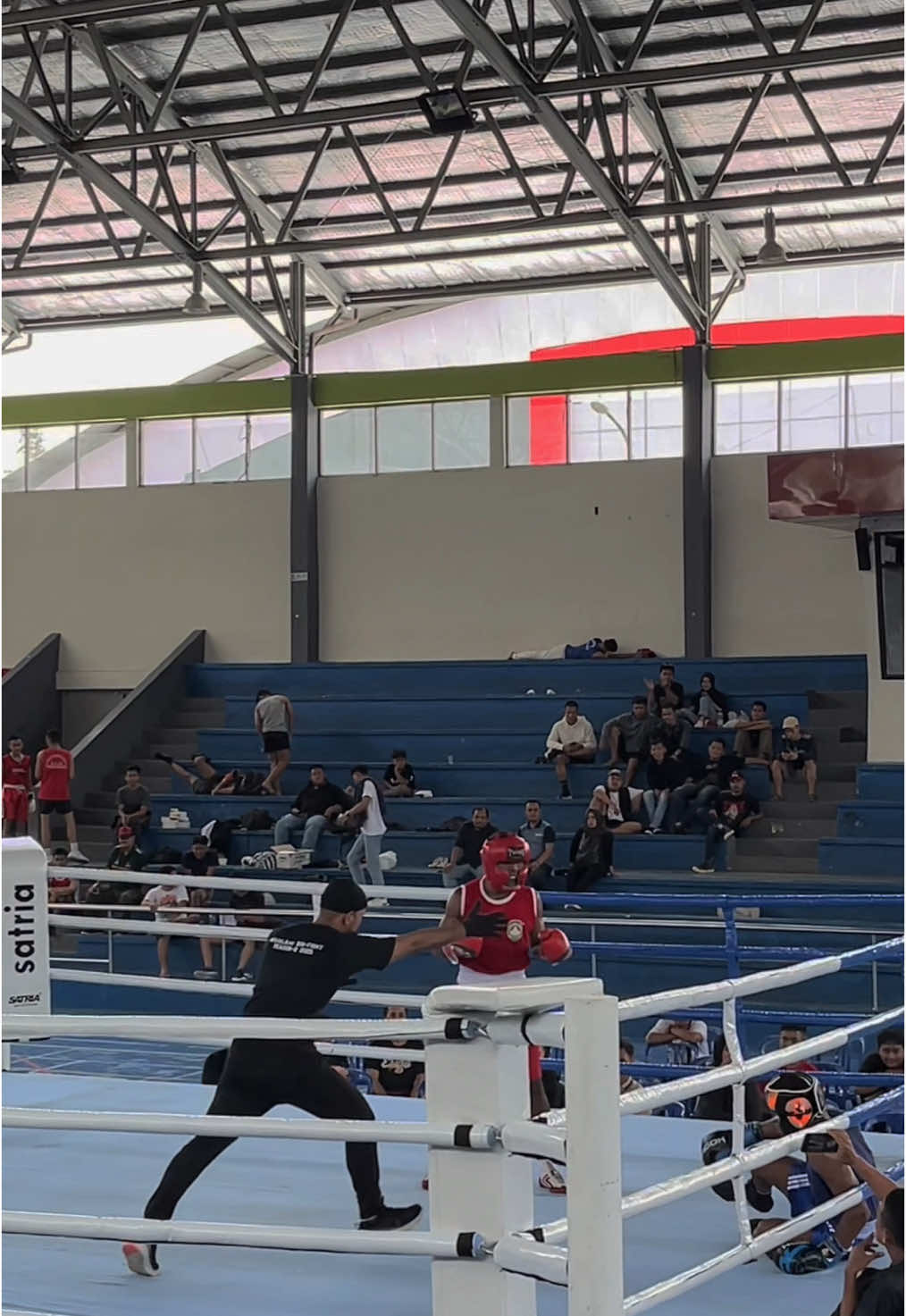 Keluh kesahmu wingi pie?😅 #boxing🥊 #boxing #magelang24jam #magelang #fyp #lewatberanda #fighter #masukberandafyp 