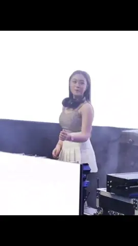 #petetan #caturarum #djremix🎵🎧 #lagubanyuwangi #fypシ゚viral 