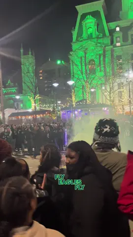 The city is Lit 🔥 #SuperBowl #flyeaglesfly