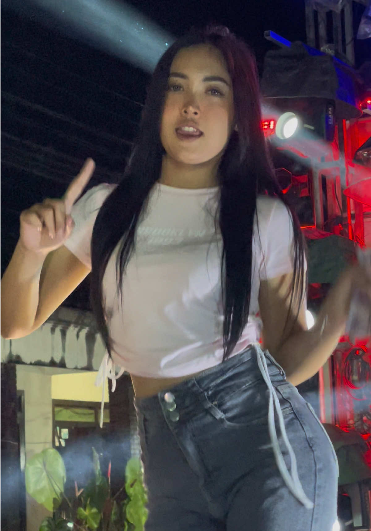 terpelet mbee arek mjk 🫠 @tiaara jelitta  #tiarajelita #cheksound #malang24jam #wiyurejo #horegjawatimur #pemburuhoreg #tjahh_horeg #dj #party #garamdanmadu #armusic #fyp  @ARMUSIC OFFICIAL 