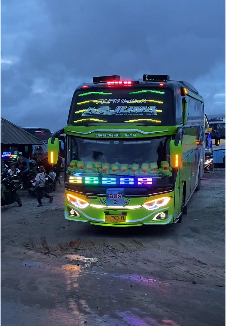 Full telolet basuri terbaru🥳 #busmania #teloletbasuri #telolet #huntingbusbasuri #huntingbus #vidiobus #teloletviral #fypbus #busteloletbasuri #busbasuri #bustelolet #fyp #teloletbasurimengular🐍🐍🐍 #basuri #telolet 