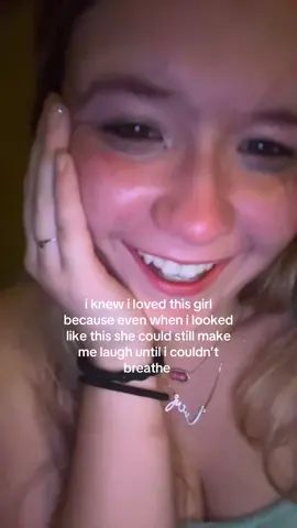 i will forever be greatful to have someone who can help me go from crying to happy in 30 seconds @pearlcs0 