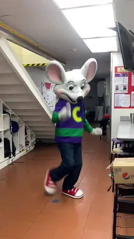 se viene nueva skin? 💀 #chuckecheese #fortnite 