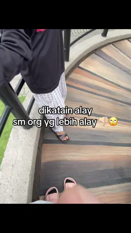 😱🤫 #fotolivetiktok #fotolive #alay #orangalay #fypppppppppppppp #fypdong #masukberanda #moots?? #fypシ #rame #mootstiktok #masukberandafyp #4upage 