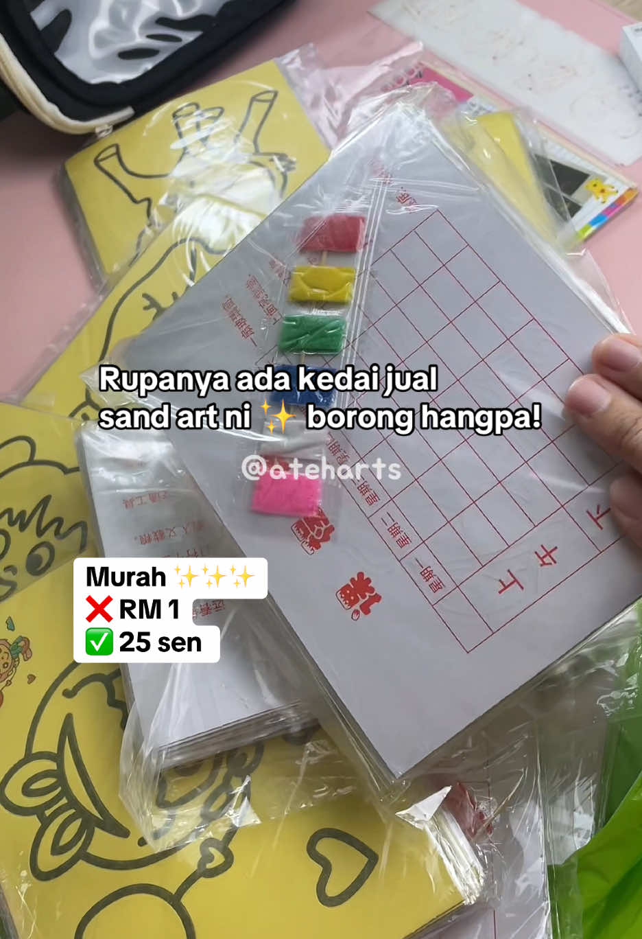 mainan dulu dulu, latih fine  motor skill anak-anak, asah creativity anak. Fokus skill anak. DIY sand art painting ni wajib untuk anak tadika .  Aktiviti Cuti Sekolah #sandart #artsandpaintings #tadika #kindergarden #diyanak #reviewateharts 