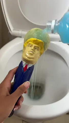 🎀President Toilet Scrub🎀 This is a really quick video cause my kid came in and yapped🥲 • #Foryoupage #Fyp #Foryou #CleanTok #Cleaningtok #Howtoclean #Cleaninghacks #Cleanwithme #Slaycleanz #Cleaning #Deepclean #Deepcleaning #Cleaningmotivation #Bleach #Trending #Viral #fyppppppppppppppppppppppp #fypage #Fy #Asmr #Scrubbingasmr