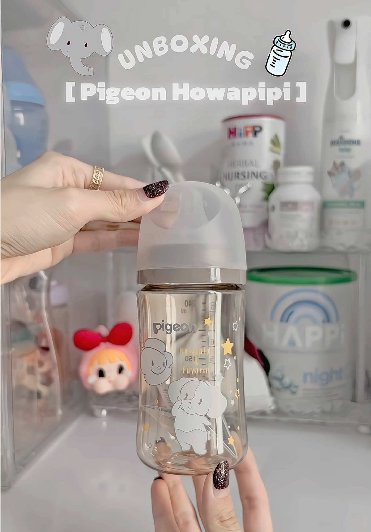 Unbox em bình Pigeon Howapipi 🙆‍♀️ . Trộm vía em bé hợp tác lắm luôn 💕 #landaulamme #mebimsua #binhsua🍼 #review #bimsua #pigeon #pigeonhowapipi #xuhuong #foryou #fyp 