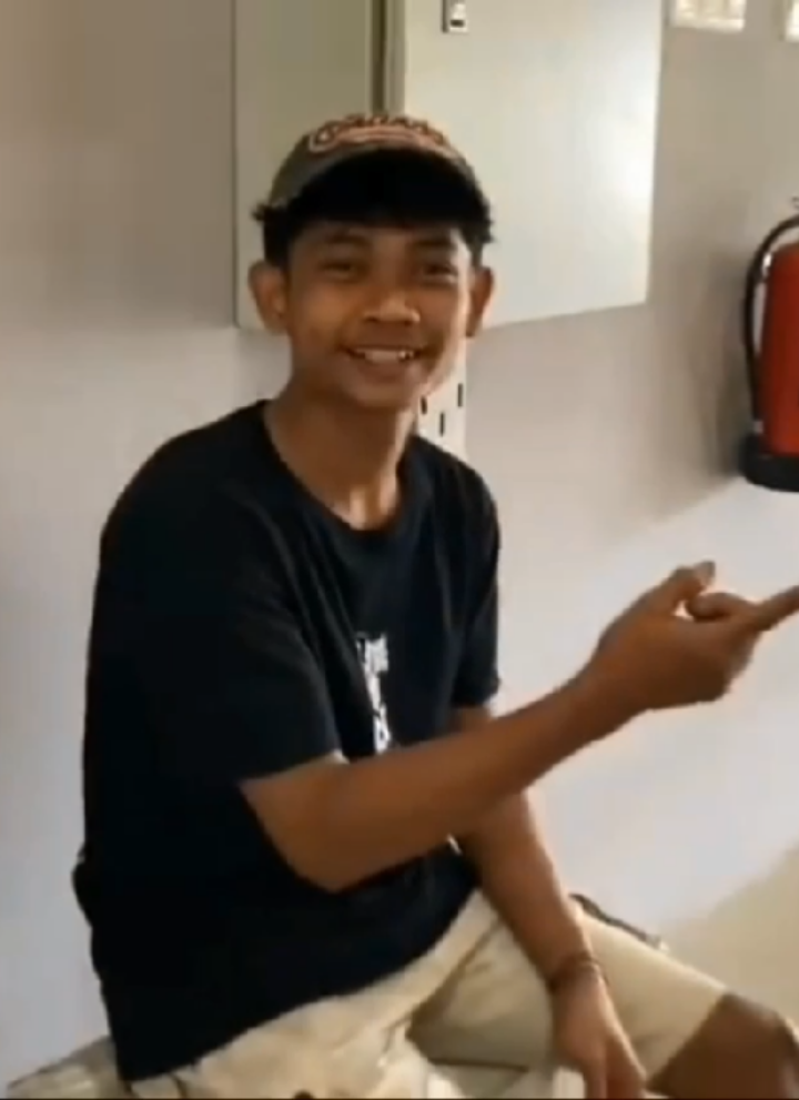 mas irpakk : sopo seng kuat ngangkat Prambanan?  ijin nggeh masss @irpakk @ʀᴇᴢᴢᴀᴀ @Perimaupergiii✅  #fypviralシ #magelang24jam #moots? #gwsmlovers👹 #srotoptv 