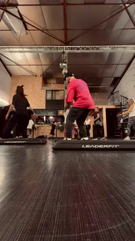 It’s 9 PM 😎 #StepAerobics #Fitness #freestylechoreography #step 