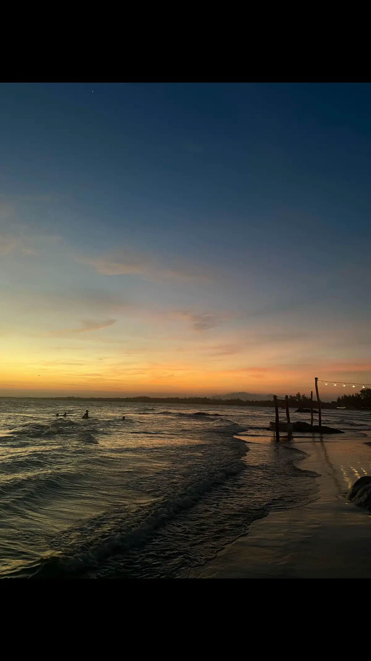 tại sao mà em vẫn khóc đến hết nước mắt, chỉ vì một người?