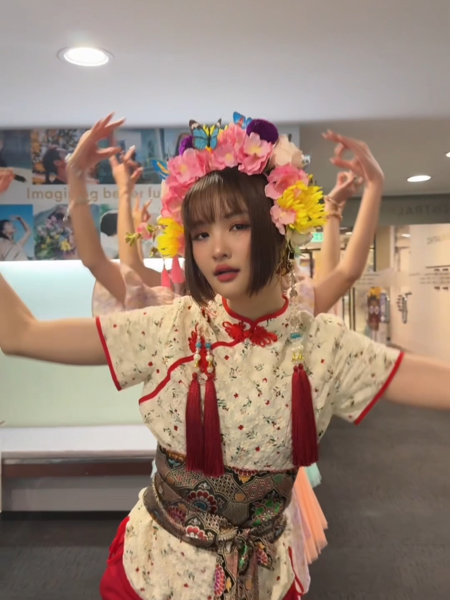 ซินเหนียนไคว่เล่อ สวัสดีปี๋ใหม่จีนเจ้า #PingCGM48 #PraeCGM48 #LinglingCGM48 #MarminkCGM48 #NanaCGM48 #GinnaCGM48 #CGM48 #RinaIzuta #ซีเจมของแทร่ #ชมรมคนรักด้วง #ตรุษจีน #chineseday @Ping ตัวจริง @น้องวันนึ้งอยากเป็นกระรอก @🐞 Marsie @Penny @จอน่อ @꒰੭˶• ༝ •˶꒱੭ หลุงหลิง @Rina Izuta Official 