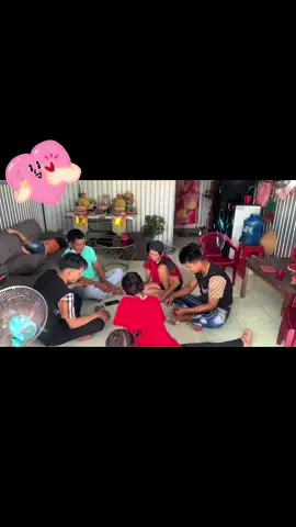 Ông bà ngoại nhà này dụ cháu ăn hết tiền òi 🤣🤣🤣#têtsumvầy #tetmientay #sumvaycunggiadinh 