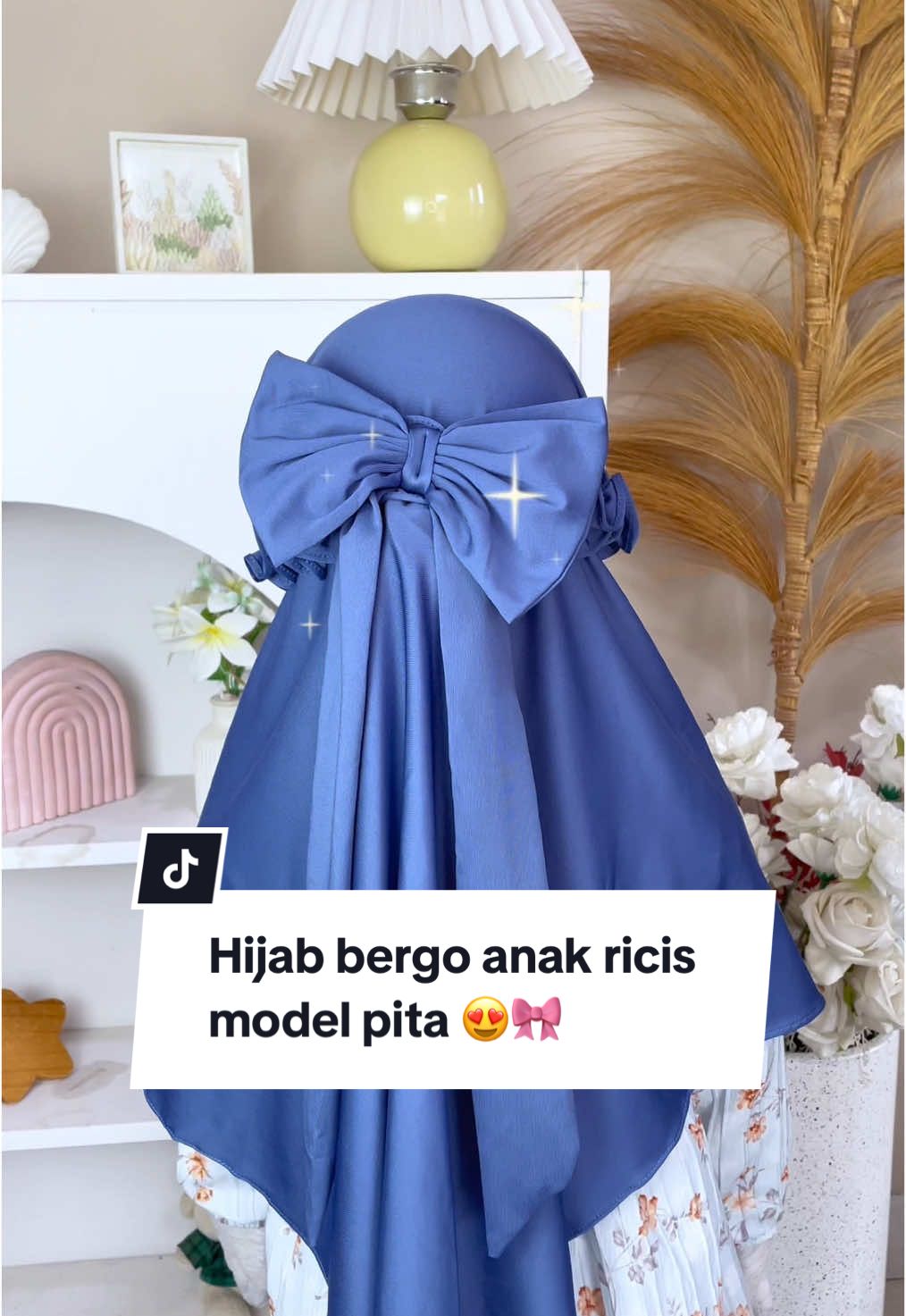 Koleksi baru, hijab bergo anak 😍😍 model pita gemes, pilihan warnanya ada banyakk 🥰🎀 #zenginkids #belanjaditiktok #beliditiktok #shopmaster #hijab #jilbabanak #bergoanak #berawaldaritiktokshop #bajuanak #bajuanaklucu #bajuanakkekinian #kemejaanak #affiliatebajuanak #affiliatefreesample #affiliatebajuanakgratis #bajuanaktiktok